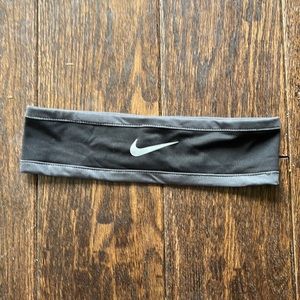 Nike headband black & grey. Reversible. One size.